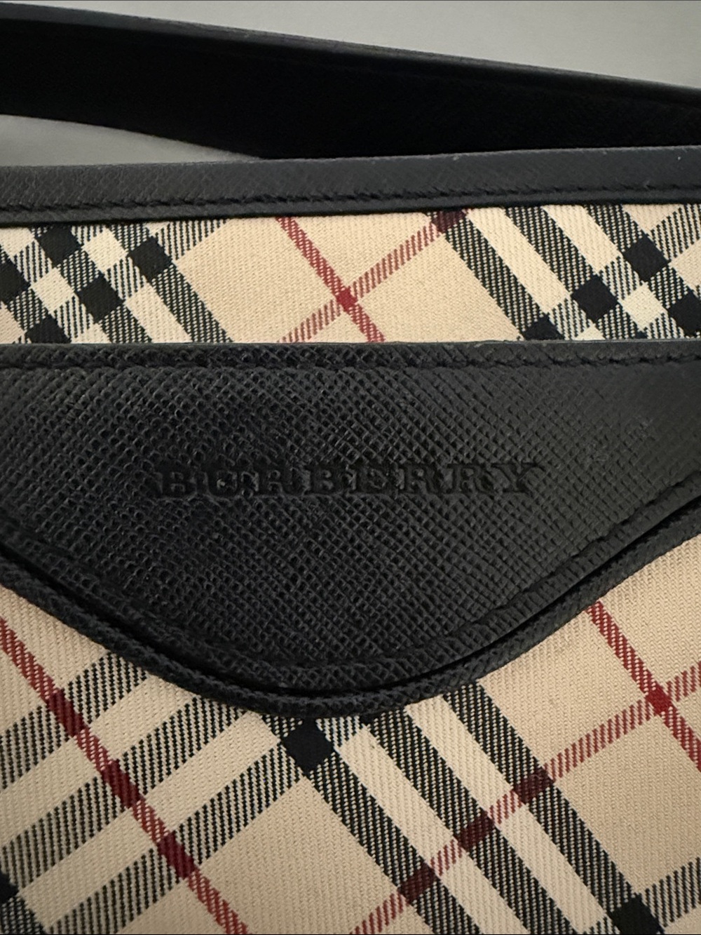 (SOLD) Burberry nova check Shoulder Bag - Picture 3 of 5